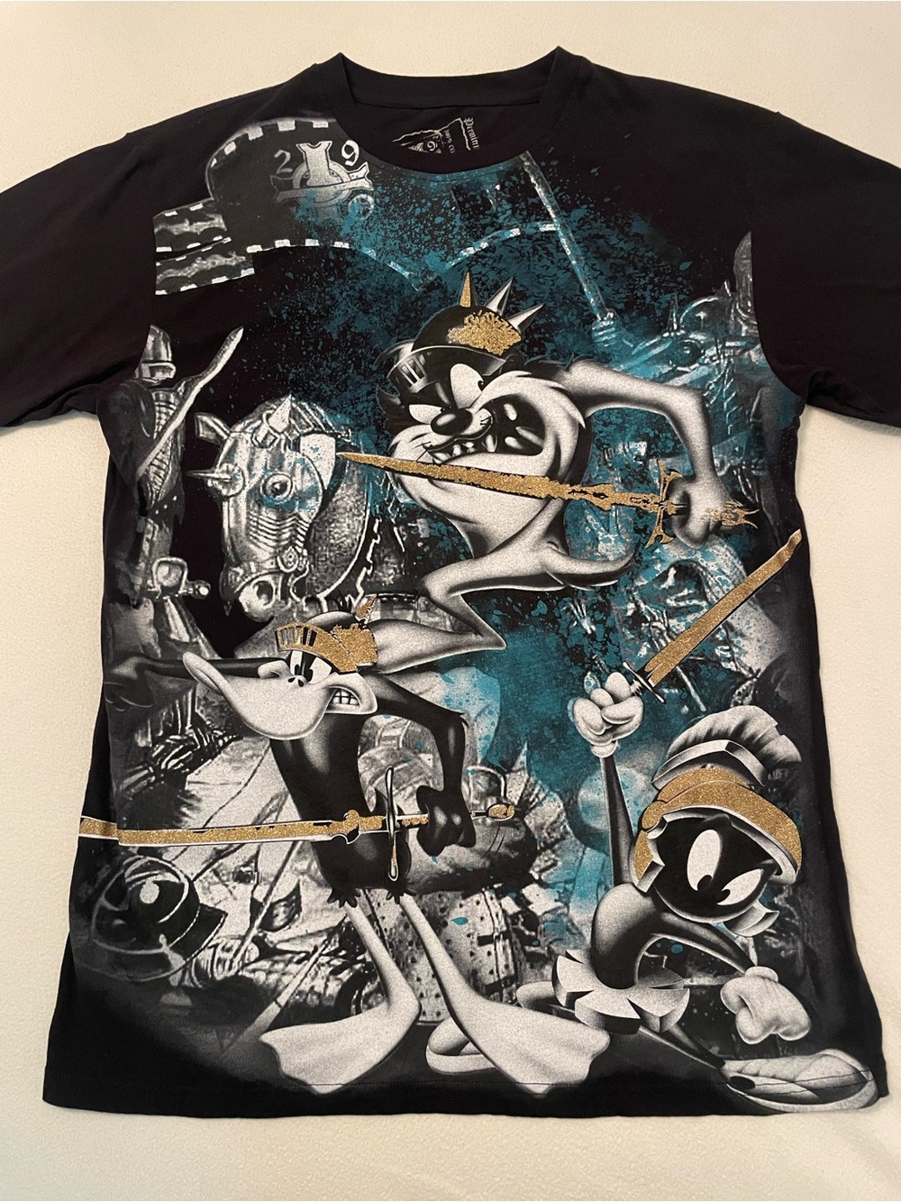 Lot 29 Men’s Premium Wear Black T-shirt Looney Tunes Marvin Daffy Taz